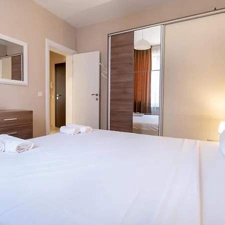 City Center 1-bedroom